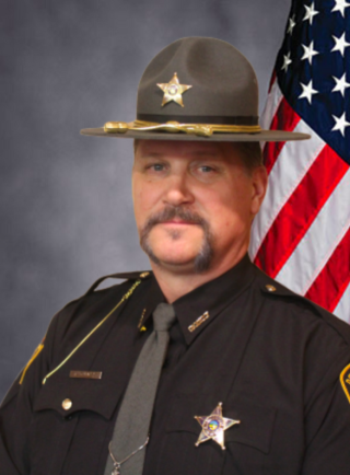 Ohio sheriff tells residents to list homes with Harris/Walz signs